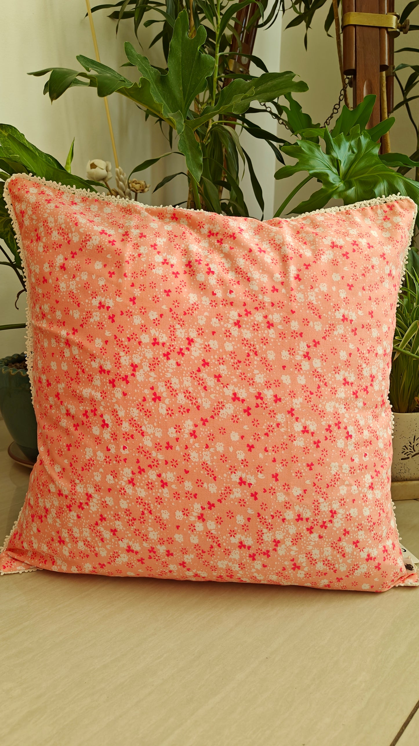 Lace Cushion Cover (Set of 2)