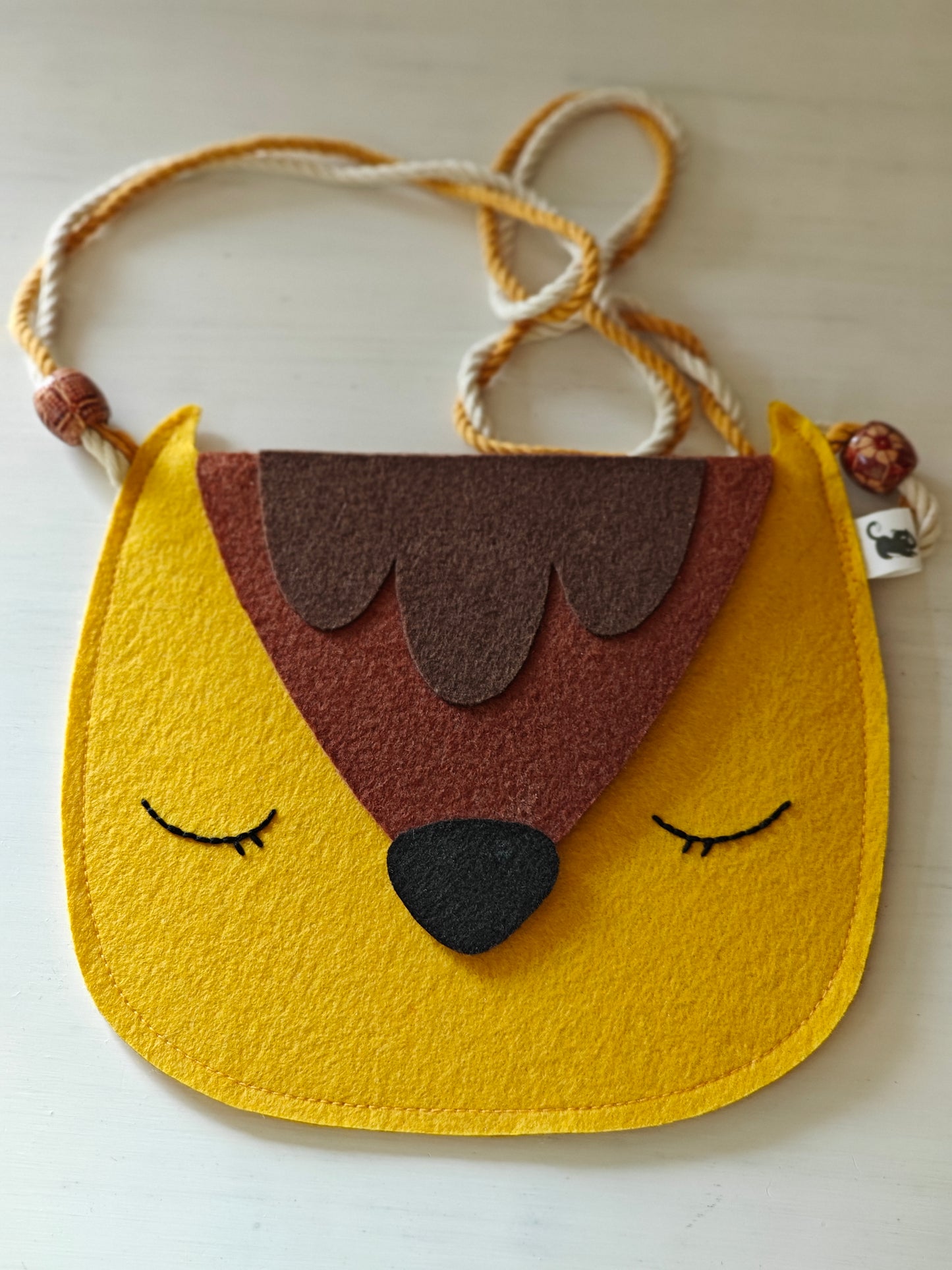 Sling bag yellow