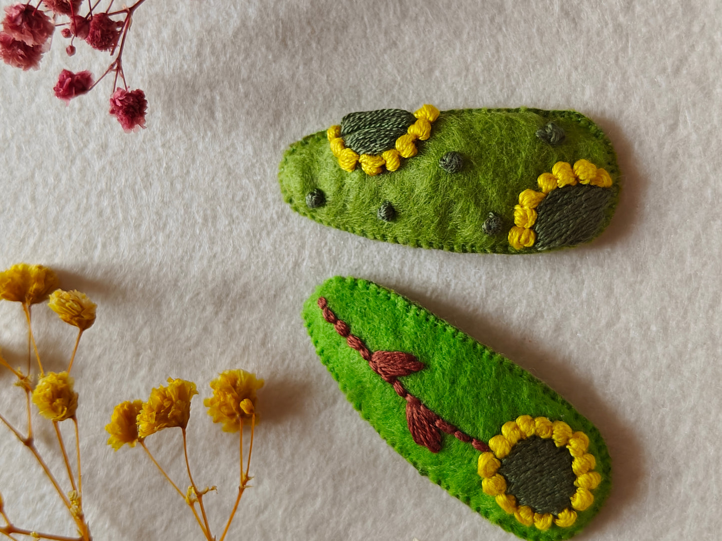 Hair clip hand embroidered