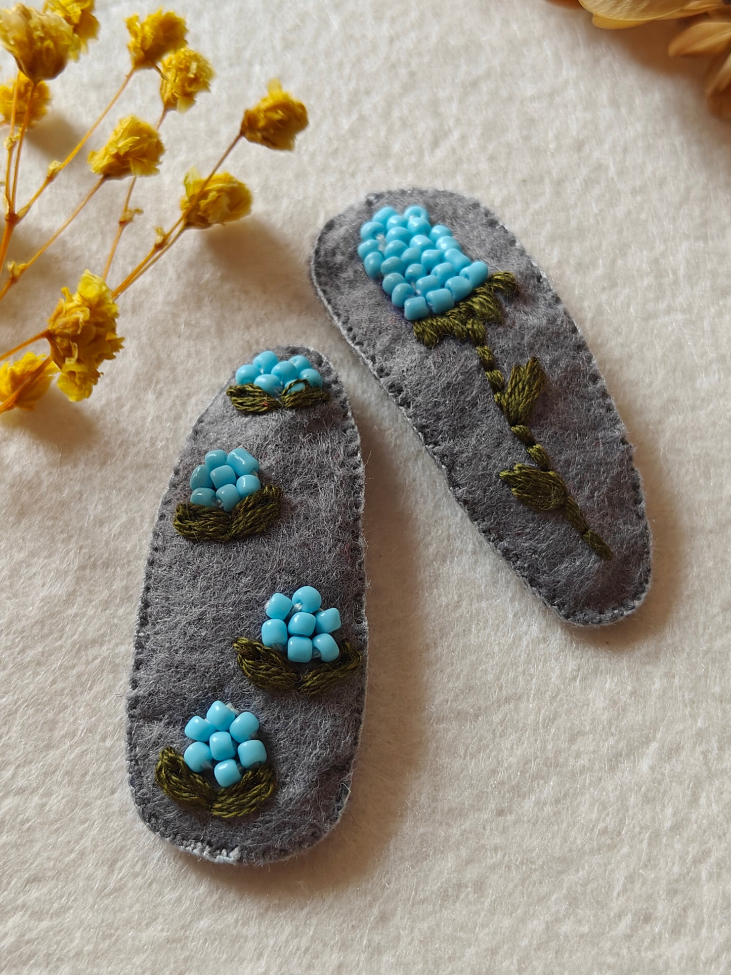 Hair clip hand embroidered