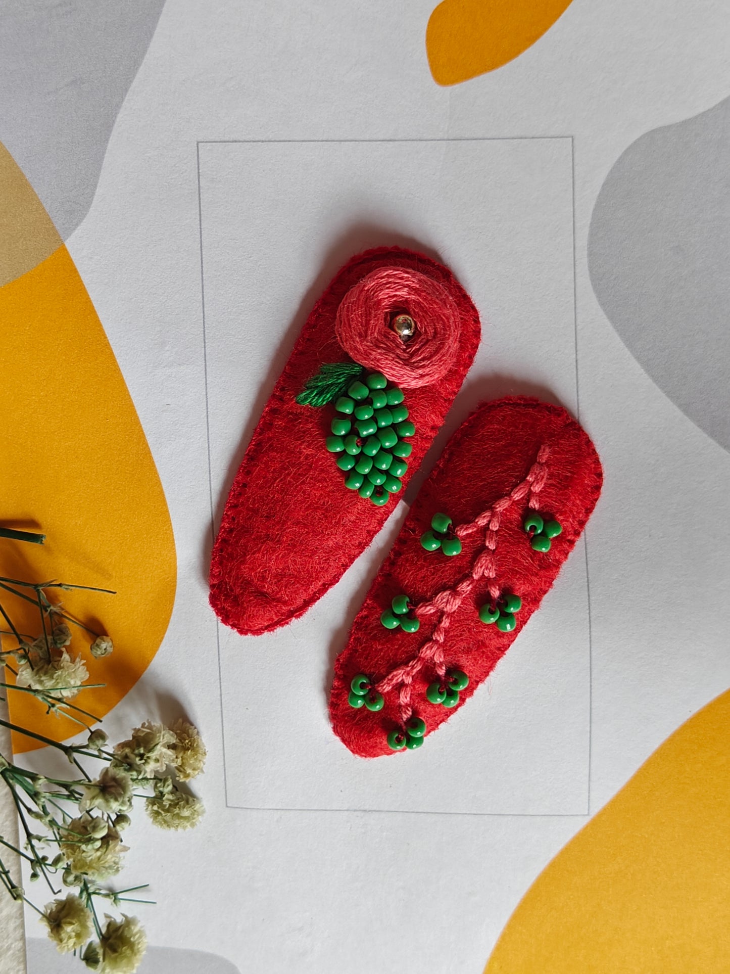Hair clip hand embroidered