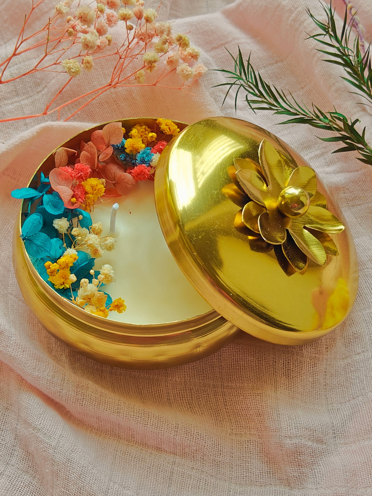 Handcrafted Hand Poured Brass Metal Urli Soy Wax Candle with Natural Dried Flower