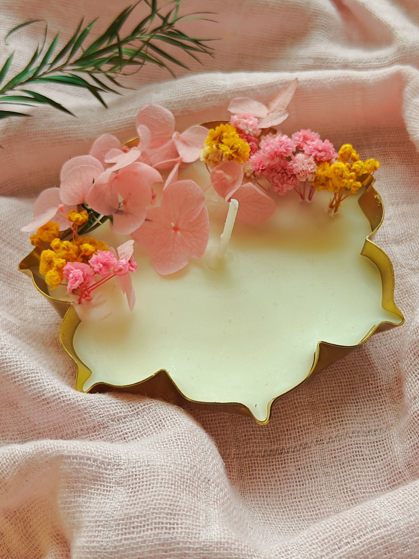 Candle in Metal flower Urli - 3.5 inch