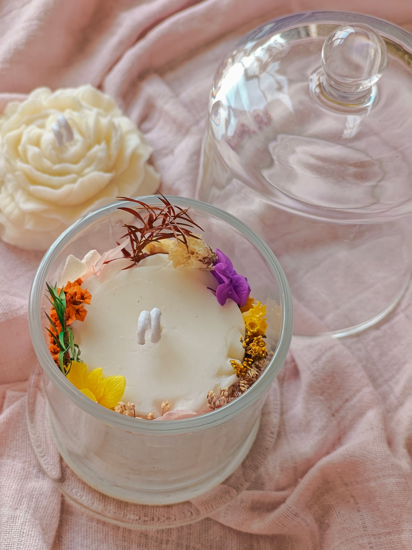 Handcrafted Handpoured Glass Bell Jar Soy Wax Candle with Natural Dried Flowers