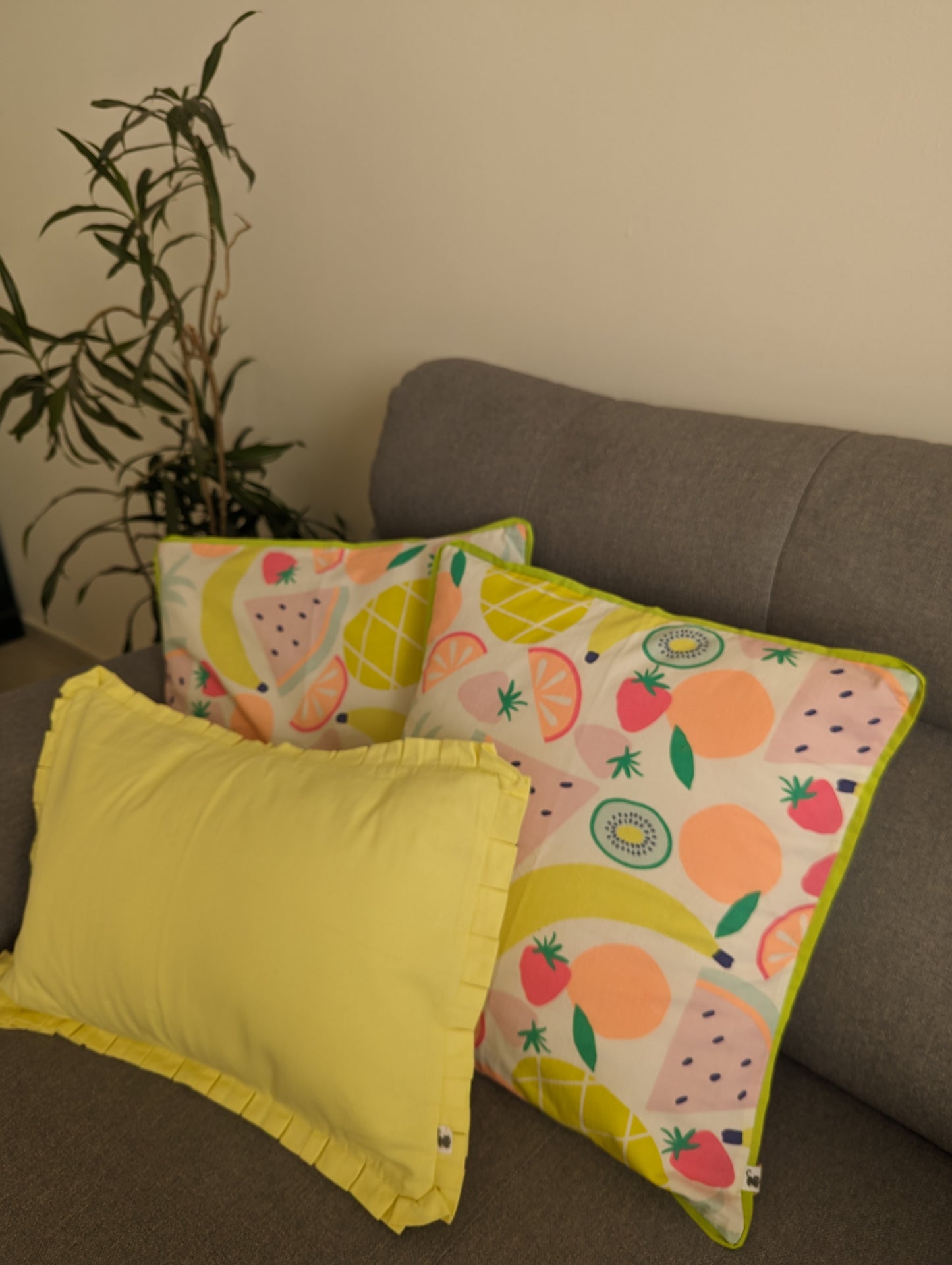 Fruity Cushion Cover (Set of 2)