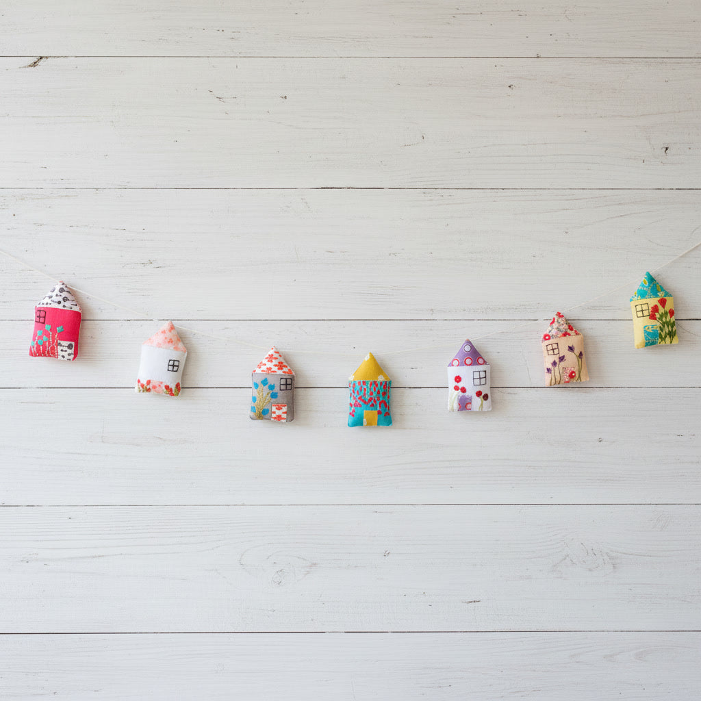 Hand-Embroidered Felt Hut Bunting | Whimsical Mini House Garland for Kids’ Rooms & Nurseries