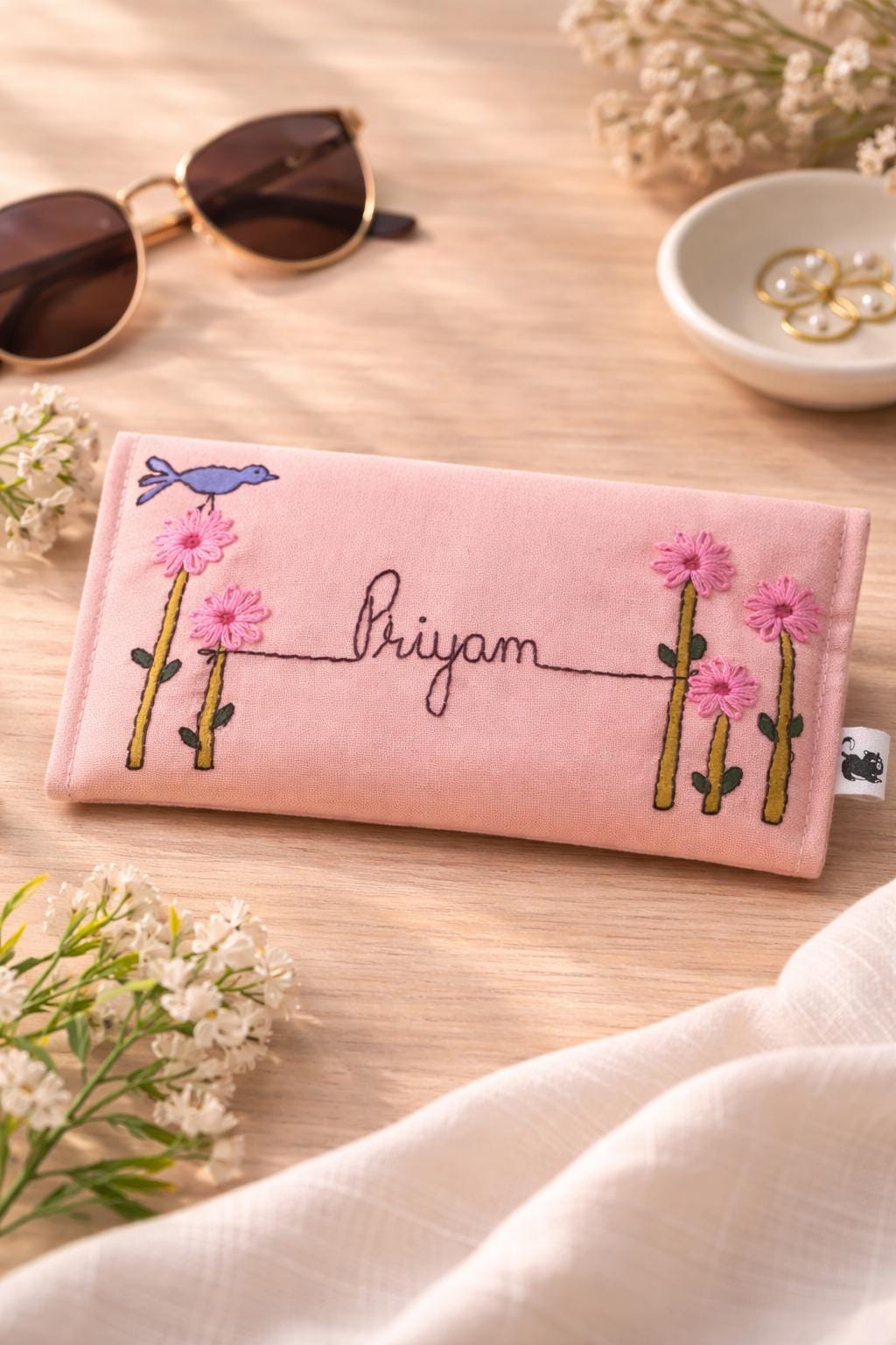 Personalised Sunglass Case & Matching Felt Keychain — photo 2