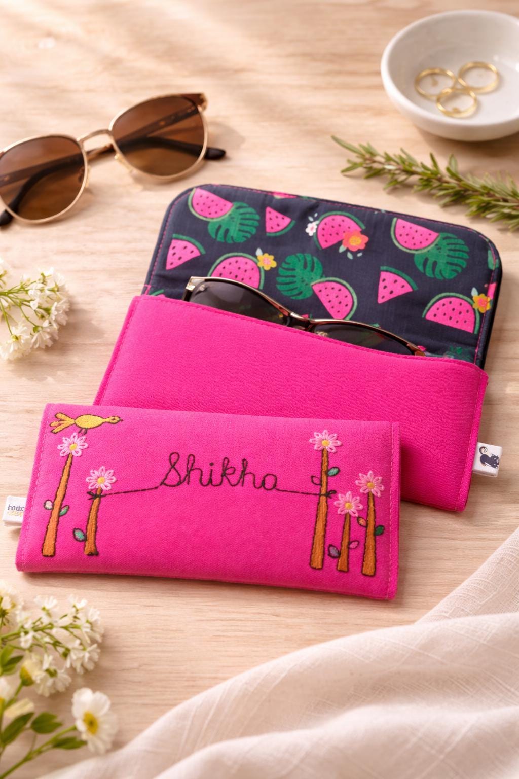 Personalised Sunglass Case & Matching Felt Keychain — photo 14