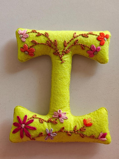 Floral Embroidered Felt Name Garland — photo 6