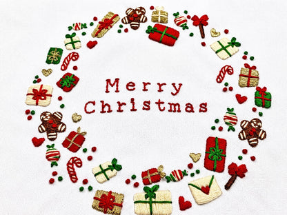 Merry Christmas Wreath Embroidered Cushion Cover — photo 10