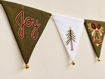 Green & White Embroidered Christmas Bunting with Bells — photo 11