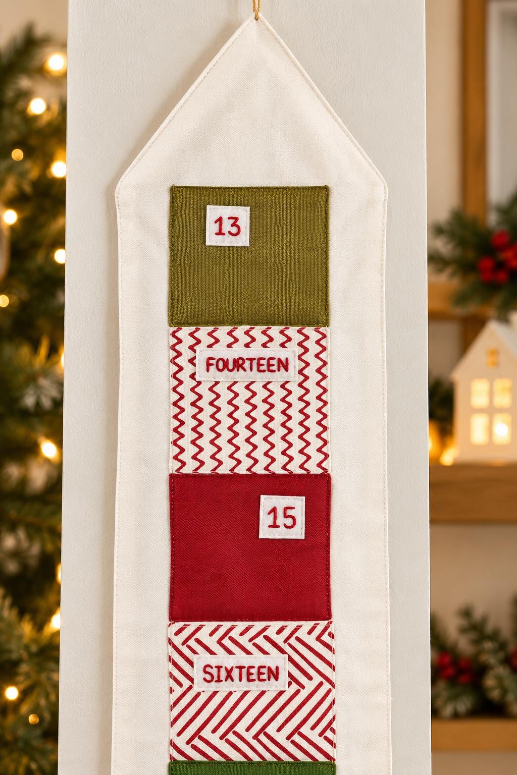 House-Shaped Fabric Advent Calendar — 24 Pockets — photo 6